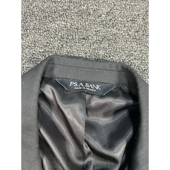 Jos A Bank 2 Piece Suit Men's 44R Pants 41x31 Black 100% Wool Business Pleated - Picture 4 of 16